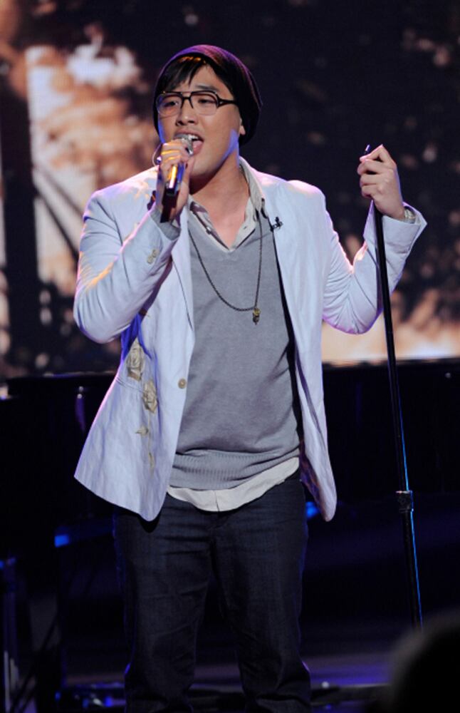 American Idol Season 10 -- Top 9 Perform