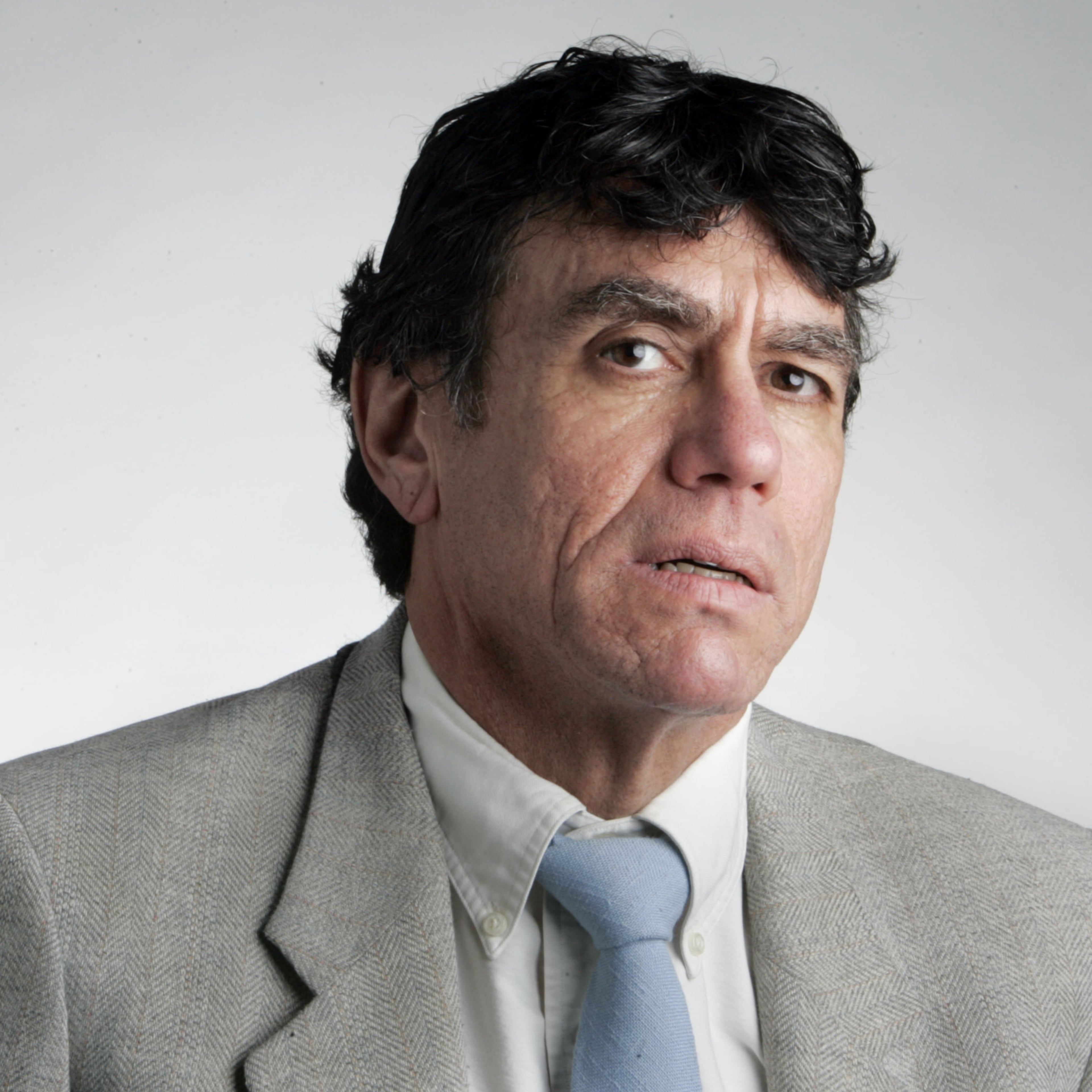 Michael E. Kanell staff image