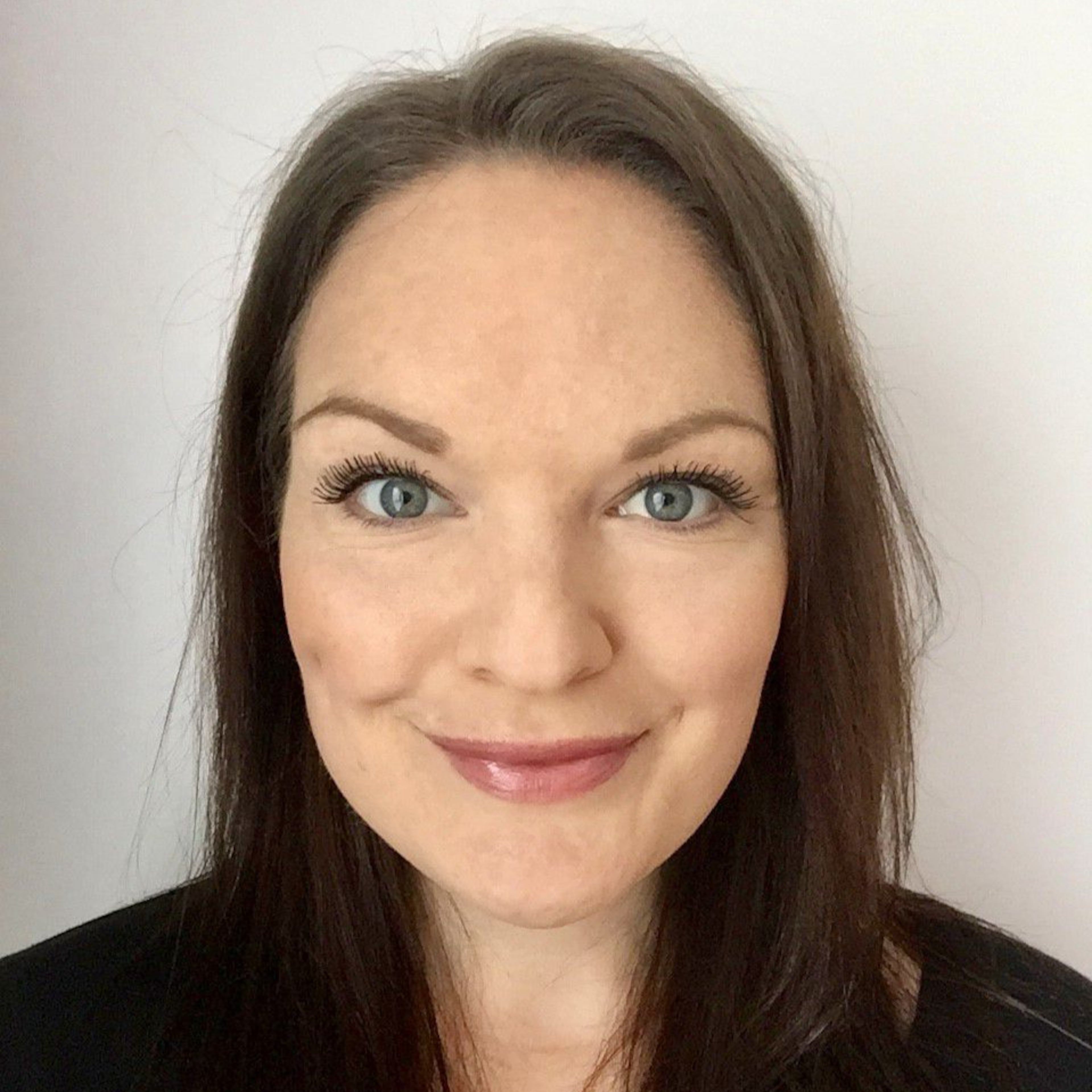 Rosie Manins staff image