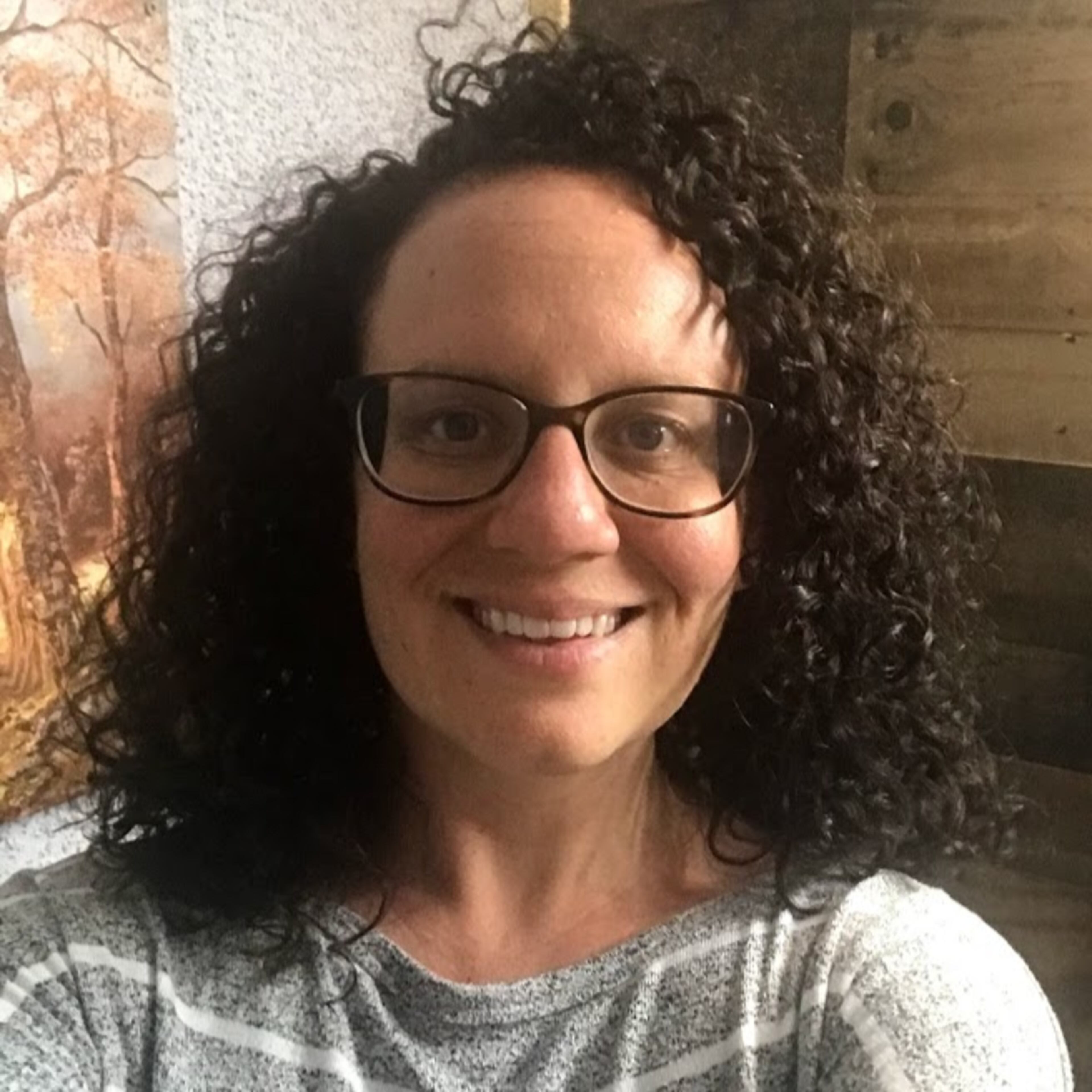 Yvonne Zusel staff image