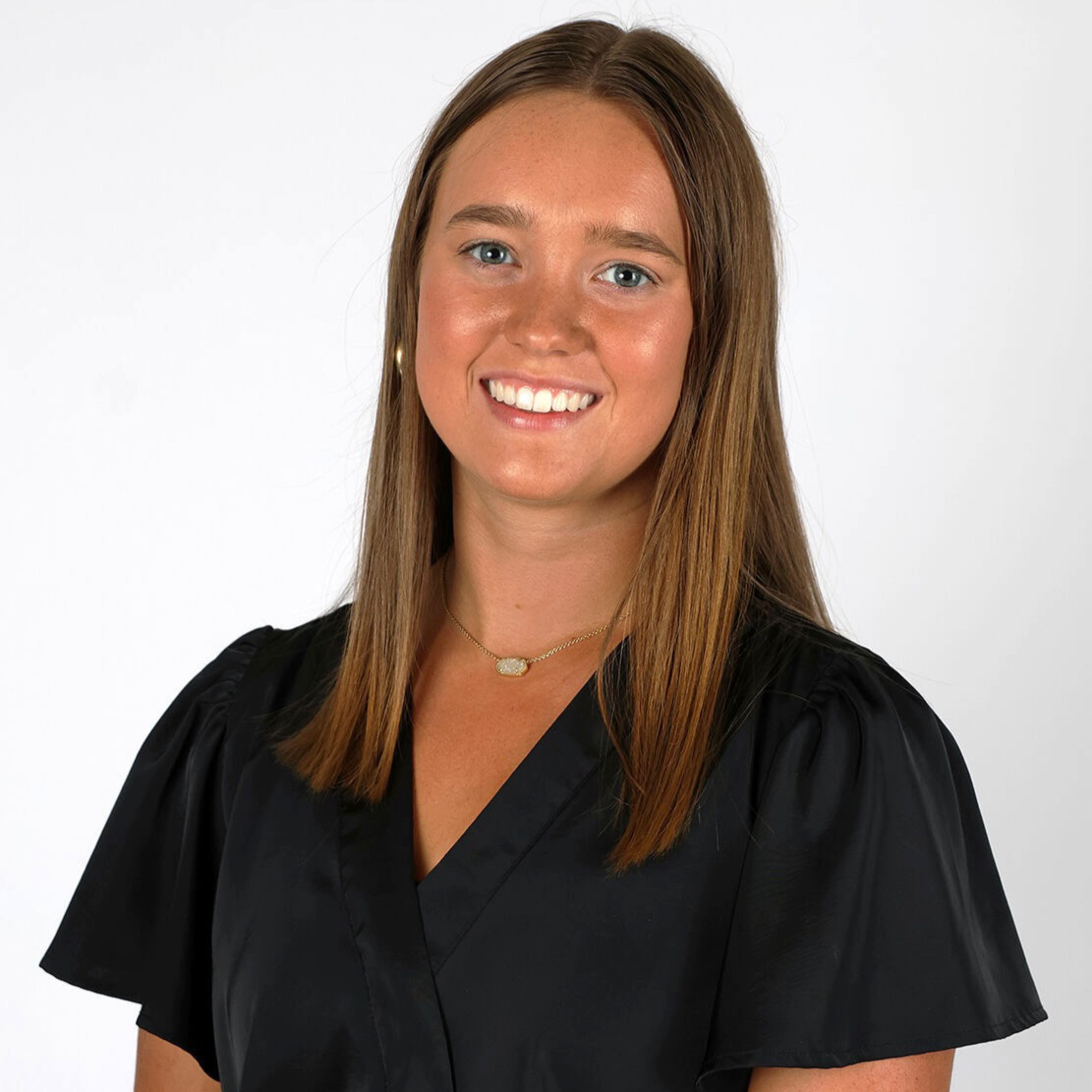 Olivia Sayer staff image