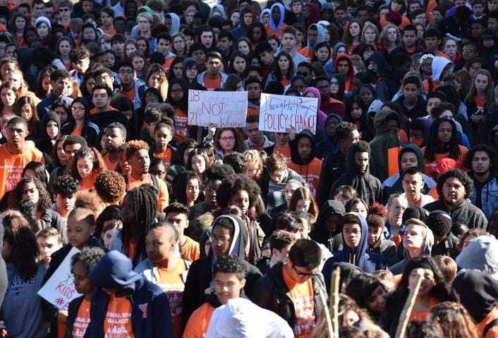 National School Walkout: Metro Atlanta students protest gun violence