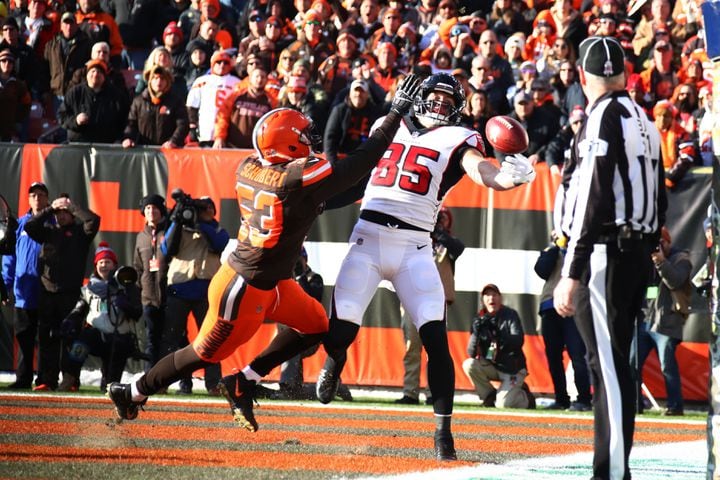 Photos: Falcons fall in ugly loss to Browns