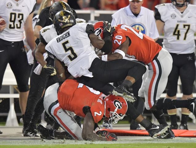 Photos: Bulldogs host Vanderbilt, try to remain unbeaten