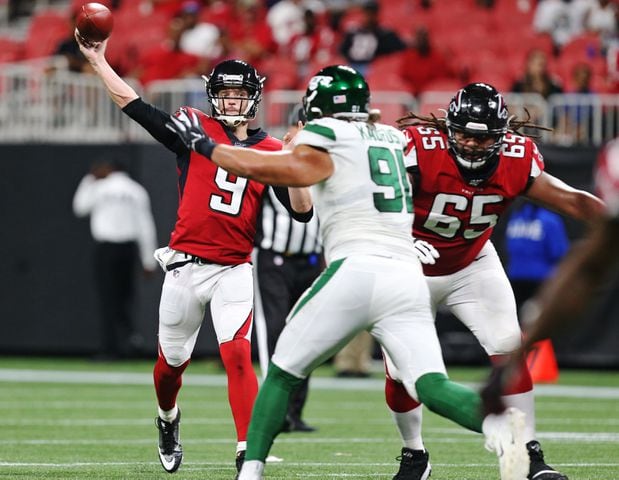 Photos: Falcons lose to Jets in third exhibition game