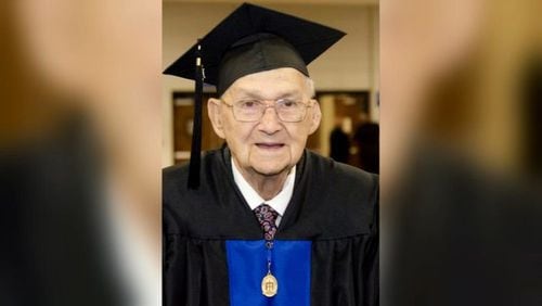 Graduate Rev. Horace Sheffield, 88, who earned a degree in Christian studies. (Credit: Shorter University).