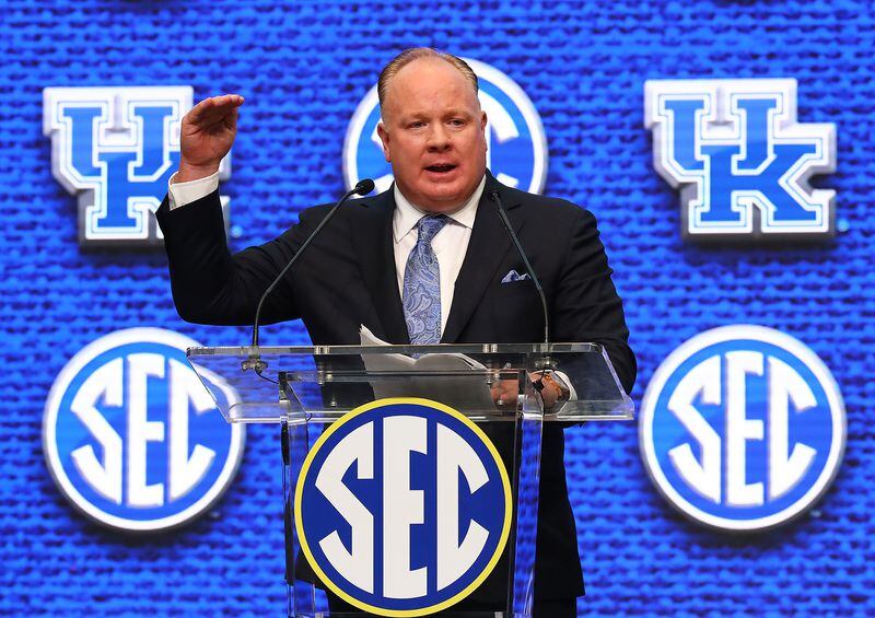 072022 Atlanta: Kentucky head coach Mark Stoops holds his press conference at SEC Media Days in the College Football Hall of Fame on Wednesday, July 20, 2022, in Atlanta.   “Curtis Compton / Curtis Compton@ajc.com”