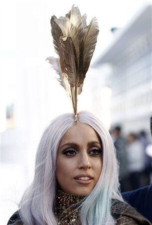 Lady Gaga costume ideas for Halloween