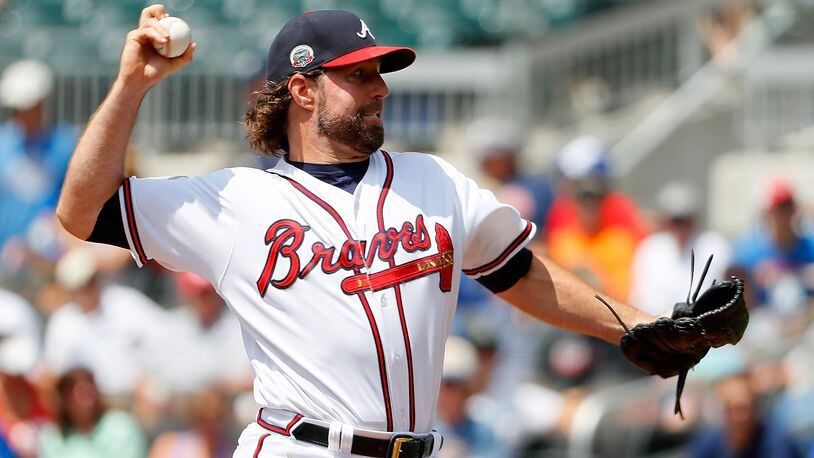 R.A. Dickey of the Braves pitches against the Chicago Cubs at SunTrust Park on July 19, 2017 in Atlanta. (Photo by Kevin C. Cox/Getty Images)