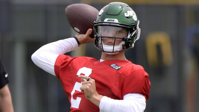 New York Jets first-round draft pick Zach Wilson works out during  rookie camp, Friday, May 7, 2021, in Florham Park, N.J. (Bill Kostroun/AP)