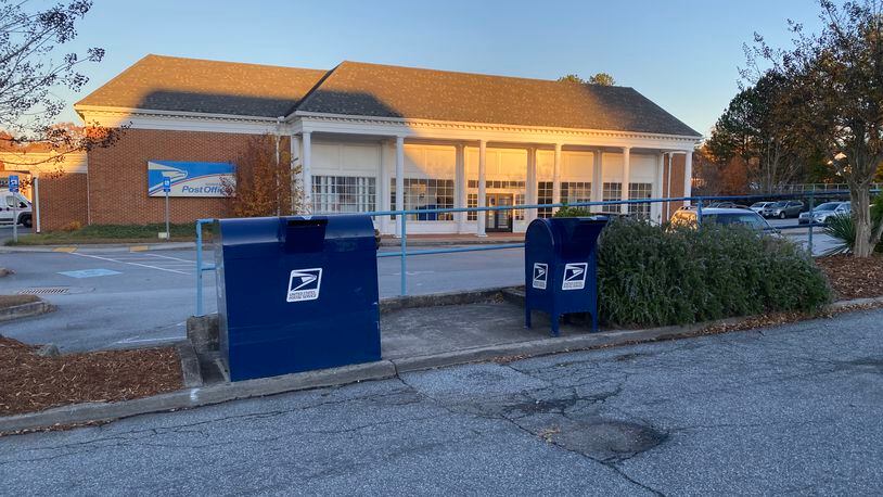 The amount of checks stolen from a Dunwoody Post office since last summer total nearly $500,000 and there are no significant leads on the cases, according to police. Credit Adrianne Murchison