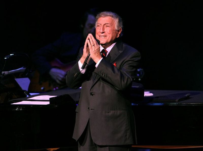  Tony Bennett shows his gratitude to the crowd. Photo: Robb Cohen Photography & Video LLC
