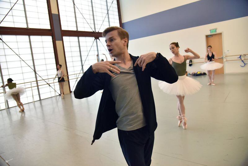 Nedvigin provides instruction in preparation for the Atlanta Ballet’s upcoming production of “Gennadi’s Choice.” HYOSUB SHIN / HSHIN@AJC.COM