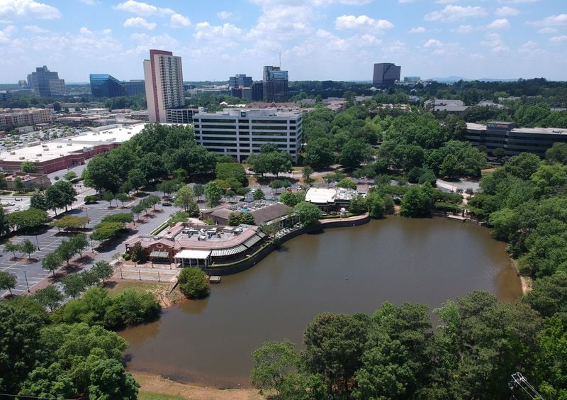 Only two of the three restaurant buildings on the property, shown in this drone photograph, are currently occupied. (Photo: HYOSUB SHIN / HSHIN@AJC.COM)