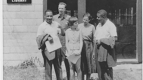 From left: Martin Luther King, Pete Seeger, Charis Horton, Rosa Parks and Ralph Abernathy at Highlander Institute in 1957. Credit: Highlander Education and Research Center