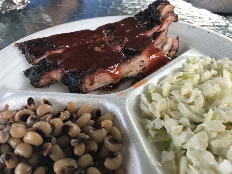 The smoked rib plate at Overlook BBQ comes with a side of purple						hull peas and the house cabbage slaw. LIGAYA FIGUERAS /						LFIGUERAS@AJC.COM