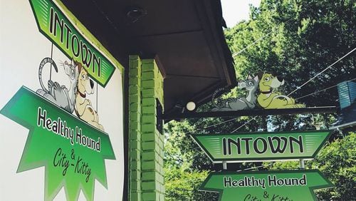 Intown Healthy Hound in Grant Park