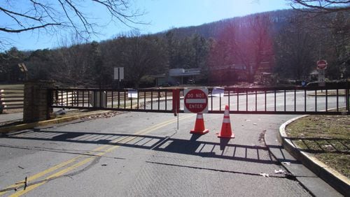 Kennesaw Mountain National Battlefield Park was still in  “shutdown” mode on Saturday, January 26, 2019, meaning the main parking lot was closed to traffic. (Photo: Jennifer Brett/AJC)