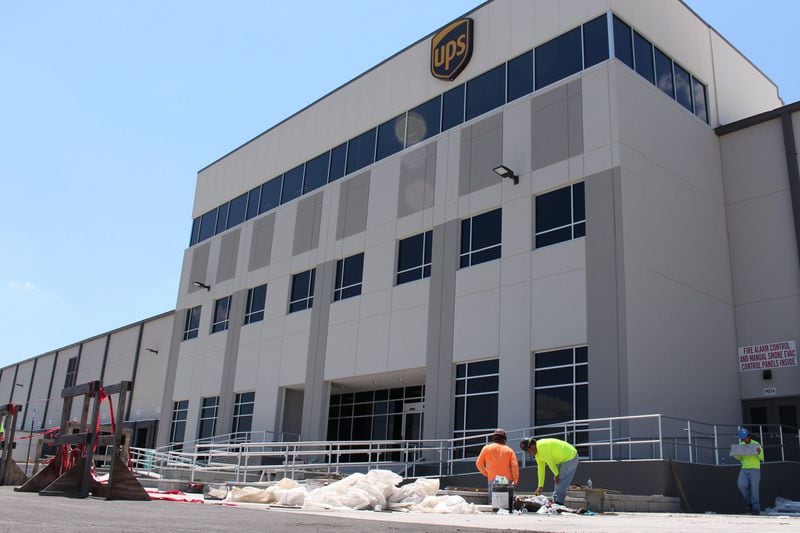 7/9/18 - Atlanta - Employees work on finishing the construction of UPS’s southeast ground hub on the west side of Atlanta on Monday, July 9. Jenna Eason / Jenna.Eason@coxinc.com