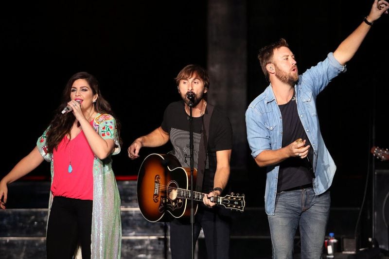 Lady Antebellum perform "Downtown" to a sold out crowd on Friday, September 8, 2017, at Verizon Amphitheatre in Alpharetta. The You Look Good Tour also featured Kelsea Ballerini and Brett Young. Robb Cohen Photography & Video /RobbsPhotos.com