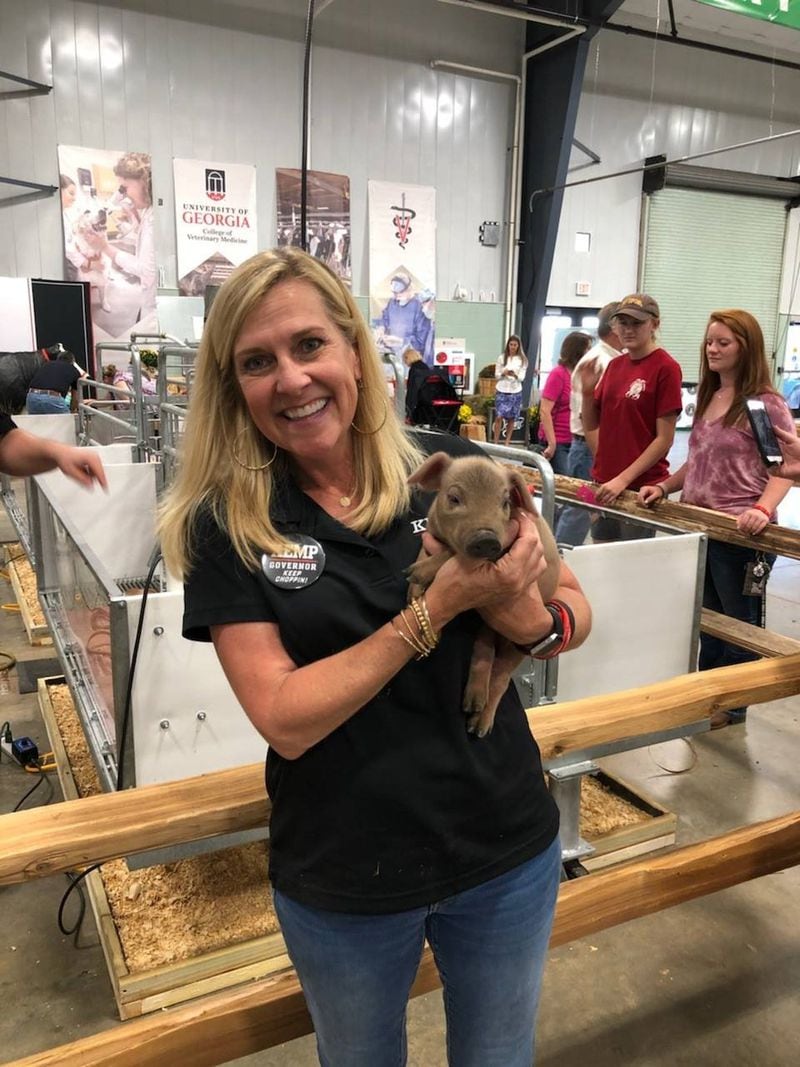 Marty Kemp, Georgia’s incoming first lady, loves animals. The 4-H mom got a chance to meet some on the campaign trail. Photo credit: Ben Grayson