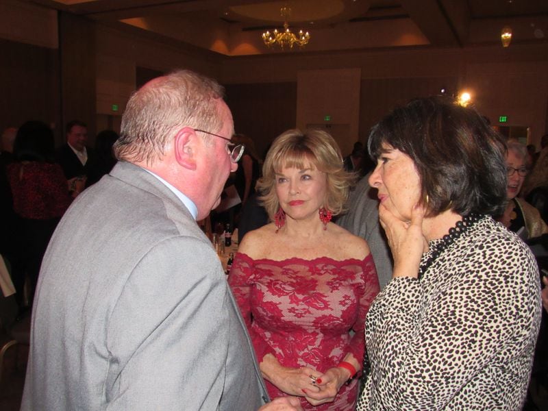 Former CNN prez Tom Johnson, emcee and past president of PBS Pat Mitchell and Christiane Amanpour after the Hall of Fame dinner. CREDIT: Rodney Ho/rho@ajc.com