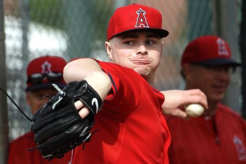 The Braves got hard-throwing lefty prospect Sean Newcomb from the Angels as the key piece in the trade for Andrelton Simmons in November. (AP file photo)