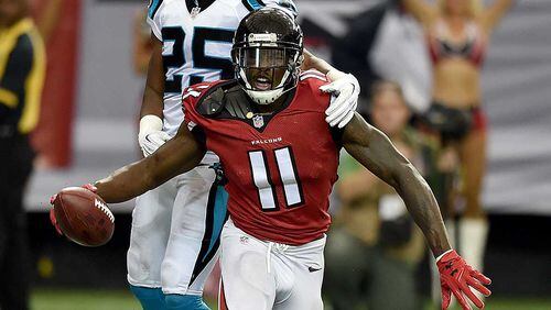 Falcons star Julio Jones practiced without limitations Friday.