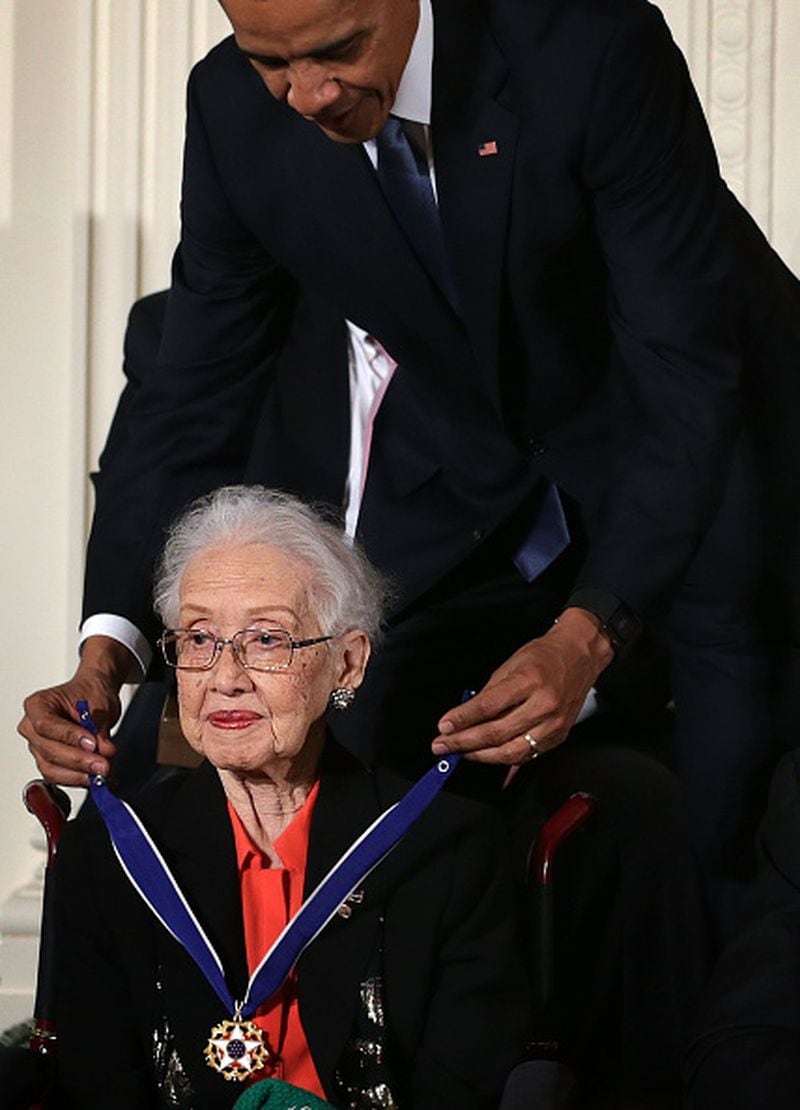 WASHINGTON, DC - NOVEMBER 24: U.S. President Barack Obama presents the Presidential Medal of Freedom to former NASA mathematician Katherine G. Johnson during an East Room ceremony November 24, 2015 at the White House in Washington, DC. Seventeen recipients were awarded with the nationÕs highest civilian honor. (Photo by Alex Wong/Getty Images)