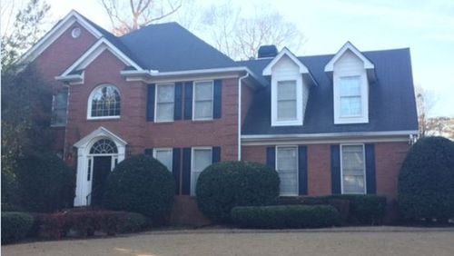 Home of E.R. Mitchell Jr., a contractor arraigned on federal charges of bribery. He is accused of paying more than $1 million in bribes to win City of Atlanta contracts. RAISA HABERSHAM/Raisa.Habersham@ajc.com