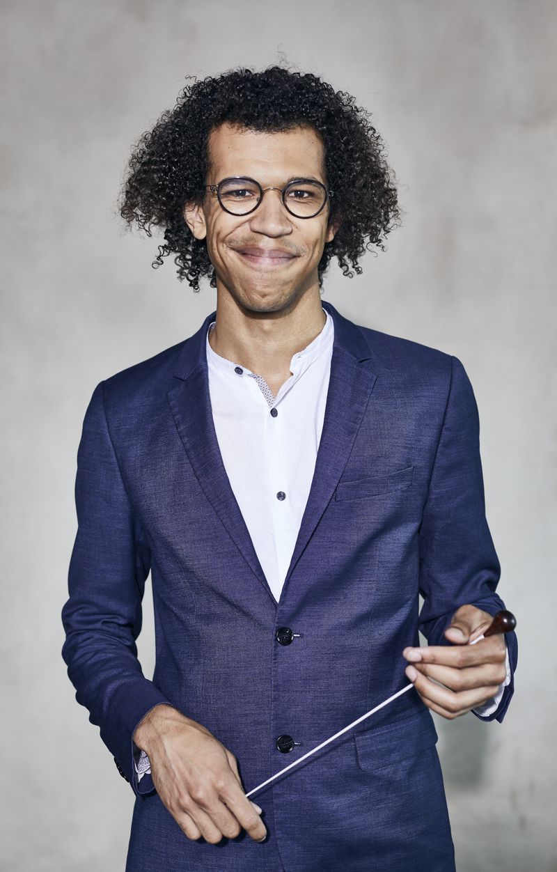 Jonathon Heyward will lead the Atlanta Symphony Orchestra in a program that features the world premiere of Xavier Foley's new bass concerto. 
Courtesy of Laura Thiesbrummel